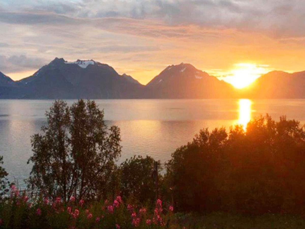 6 Person Holiday Home In Olderdalen ภายนอก รูปภาพ